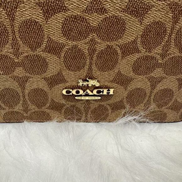 Coach Quinn Bag In Signature Canvas With Floral Chain In Tan/Brown CBG96 NWT - Picture 11 of 11